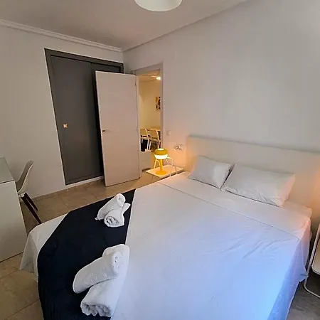 Hotel Cozy In Downtown Area